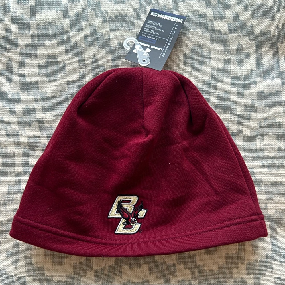 Under Armour Men’s Winter Beanie Hat (Maroon) - Boston College Eagles